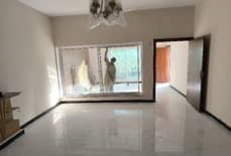 4 Marla Lower Portion For Rent In G-13/1 Islamabad