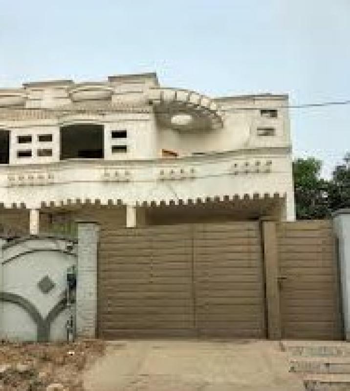 10 Marla  Beautiful House for Rent in Lahore, Harbanspura