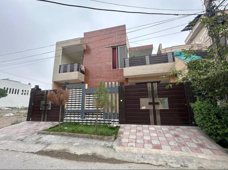 10 Marla House For Sale In Hayatabad, Peshawar