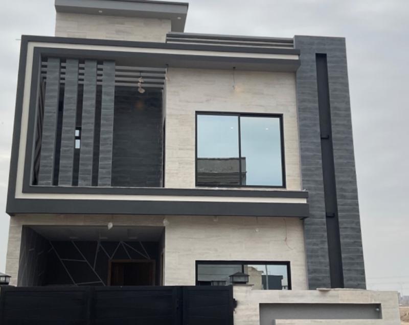 5 Marla Well-Structured House for Sale in Lahore, New Lahore City
