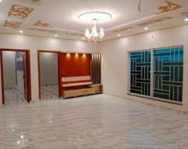 20 marla upper portion for rent in DHA Phase 6 lahore 