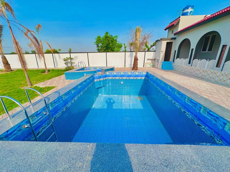 2 Kanal Farmhouse for Rent in Lahore, Batapur