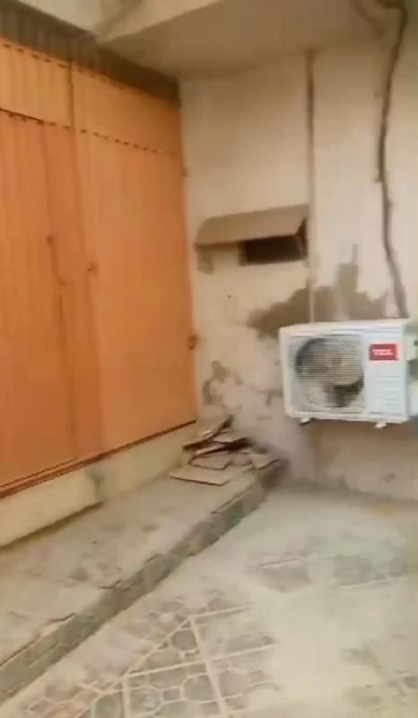 100 sq.yd House for sale in Karachi, Gulshan-e-Iqbal - Block 11 
