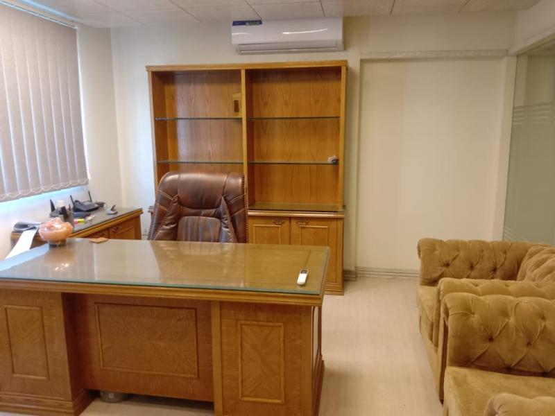 1020 sqft Office for Rent at Big Bukhari Karachi 