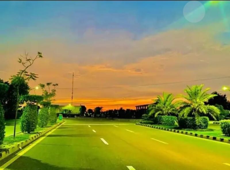 5-Marla Plot Carpeted Road Possession Plot On Ground Available For Sale In New Lahore City 