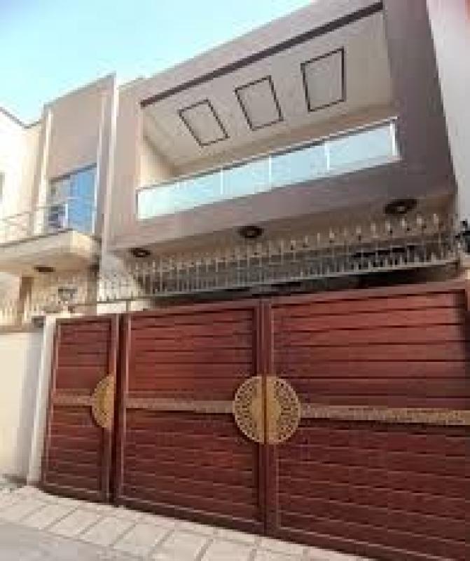 5 Marla House For Sale In Royal Orchard, Multan 