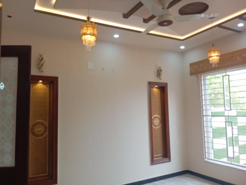 10 Marla Brand New House For Sale In Wapda City - Block B, Faisalabad