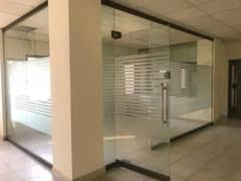 600 Sqft Office for Rent in Canal Road, Faisalabad 