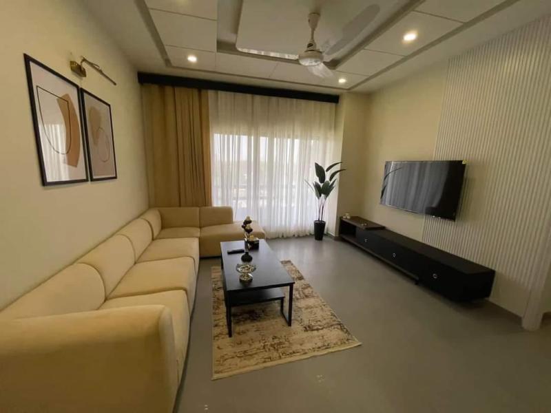 1 Bed apartment For Sale in zarkon heights