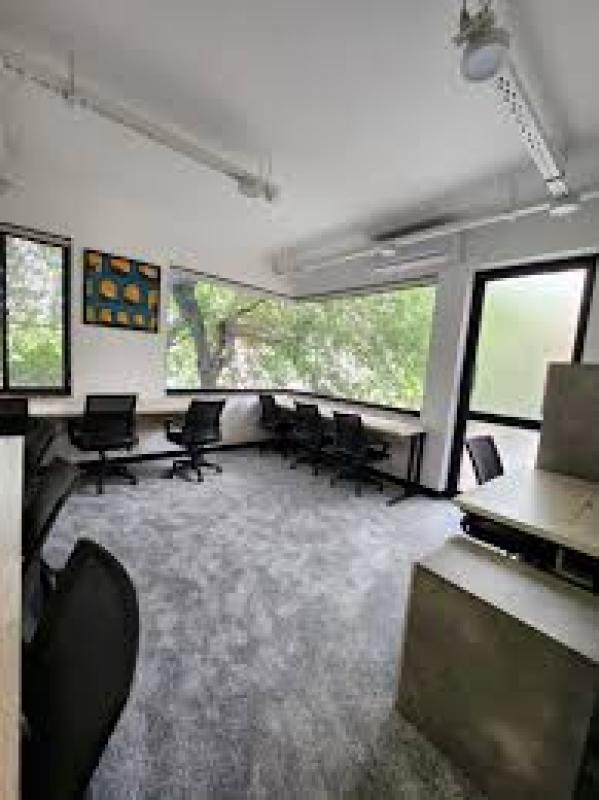 800 Square Feet Fully Furnished Lavish Office For Rent in Gulberg Lahore 