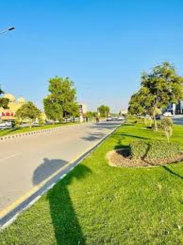 8 Marla Plot for Sale in Bahria Orchard, Lahore 