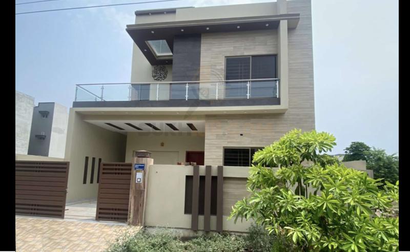 House for sale in gulshan-e-iqbal block 13 karachi