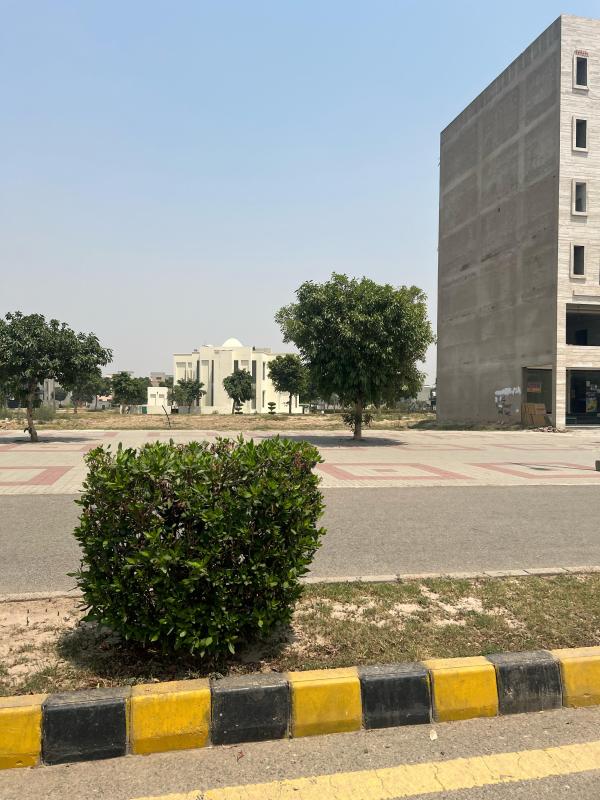5 Marla Residential plot for Sale In New Lahore city Phase 3