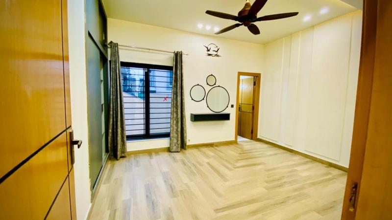 25x40 4 Marla New House for Rent G-13