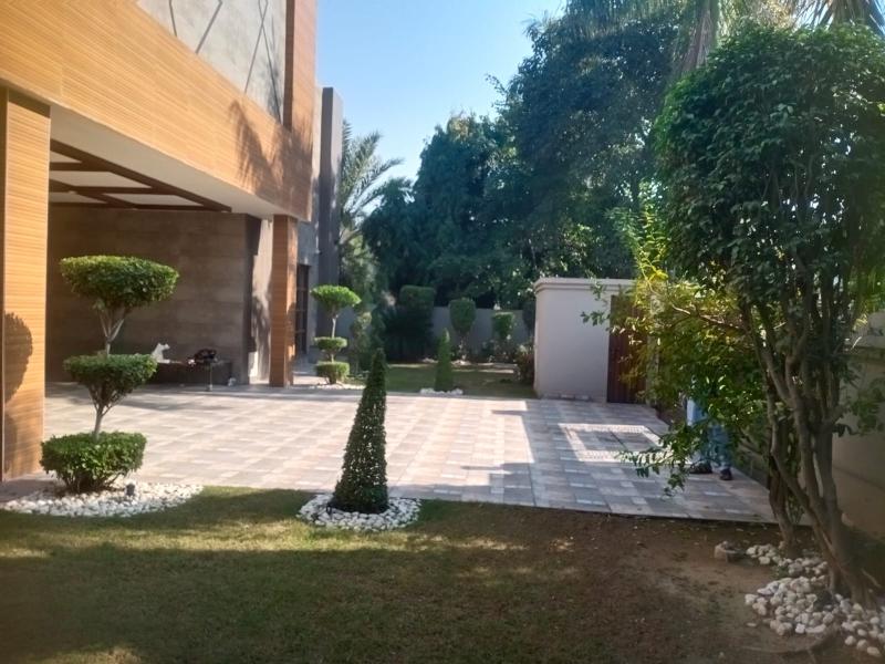 1 Kanal brand New House for Sale in Cavalry Ground Lahore