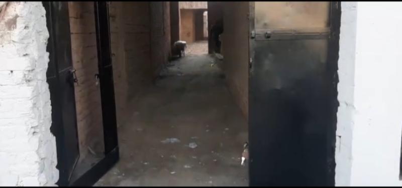 1 kanal warehouse for sale in Gujranwala, Jinnah Road    