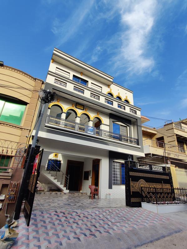 8 Marla House for sale in Rawalpindi, Airport Housing Society