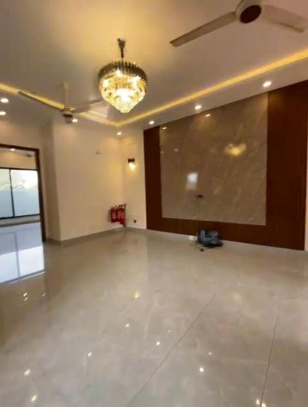 2 Bed Luxury Apartment For Sale On Instalemt Plan  in lahore lake city 