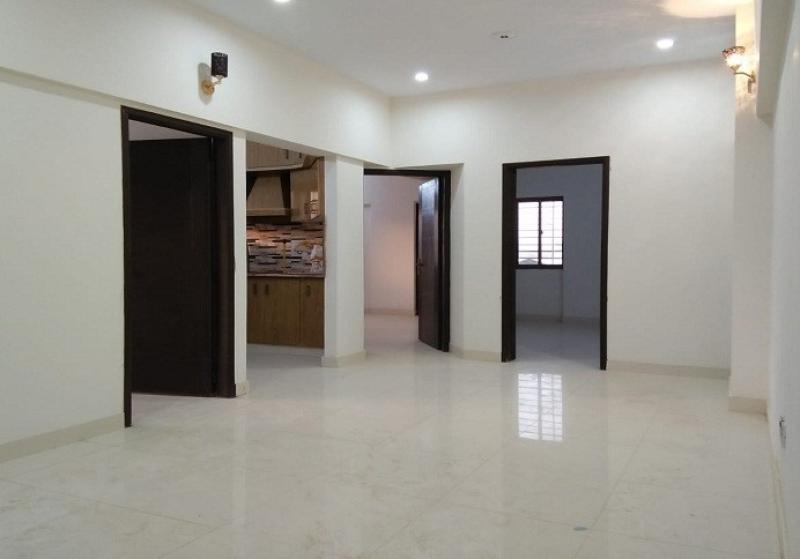 192 sq.yd Flat for sale in Karachi, Bukhari Commercial Area