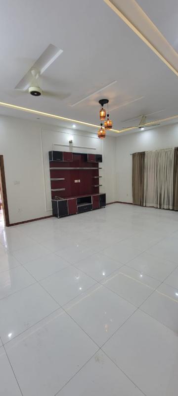 1 Kanal Luxury Upper Portion for Rent In DHA Phase 2, Islamabad