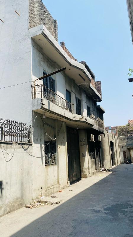 9 Marla Warehouse Available for sale in Gujranwala, GT Road