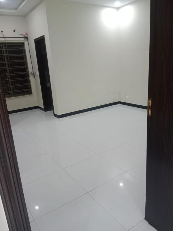 8 Marla Brand New Upper Portion For Rent In D-12 Markaz, Islamabad