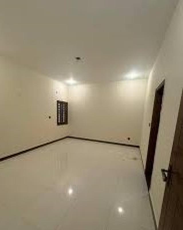10 Marla Upper portion for Rent in Lahore, Allama Iqbal Town