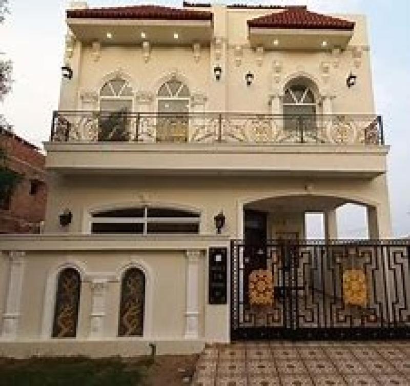 5 Marla house for sale in park view city Lahore