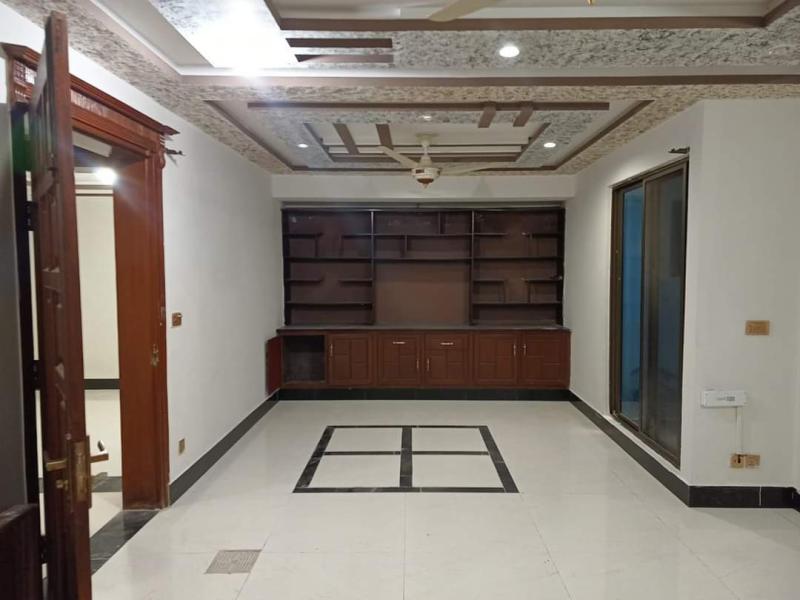 35x70 10 Marla Upper Portion For Rent G-13