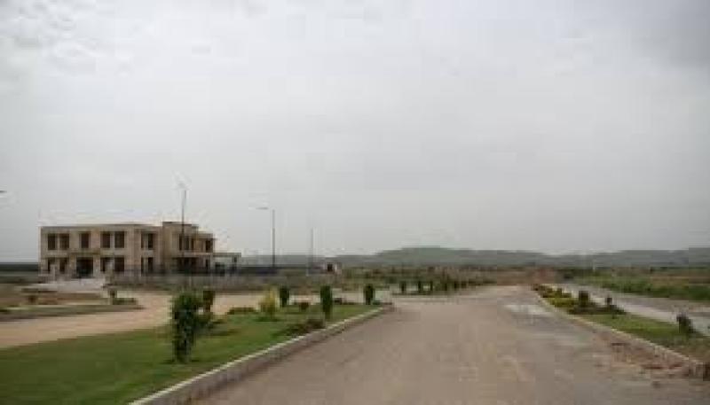 5 Marla Residencial plot for sale in wapda city faisalabad A