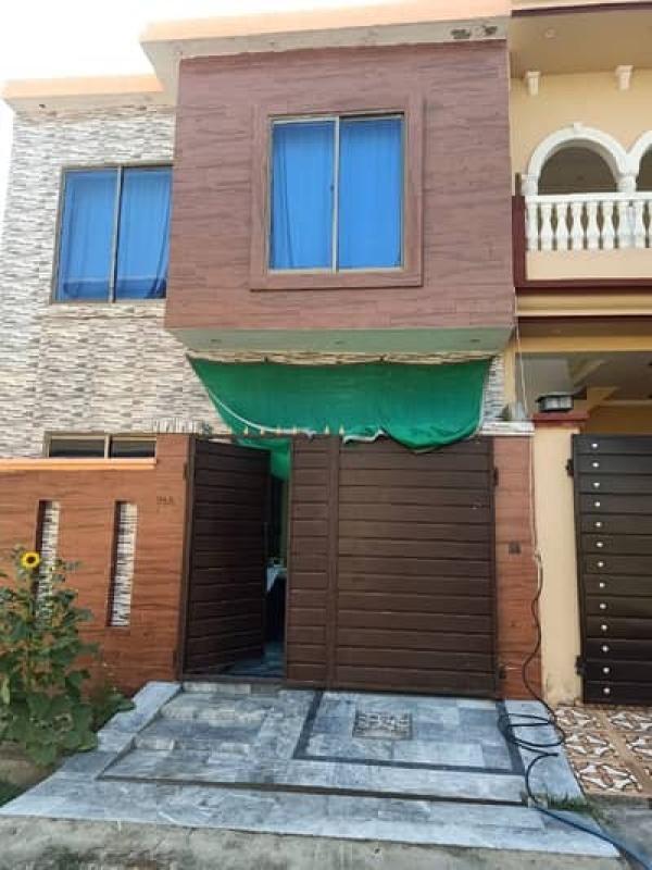 5 Marla House for Rent in Paragon City lahore 
