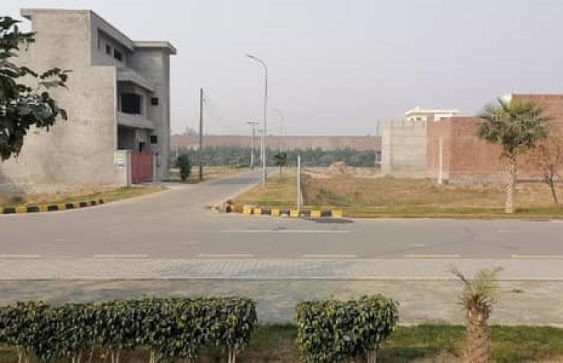 1 kanal plot for sale in dha phase 10 lahore