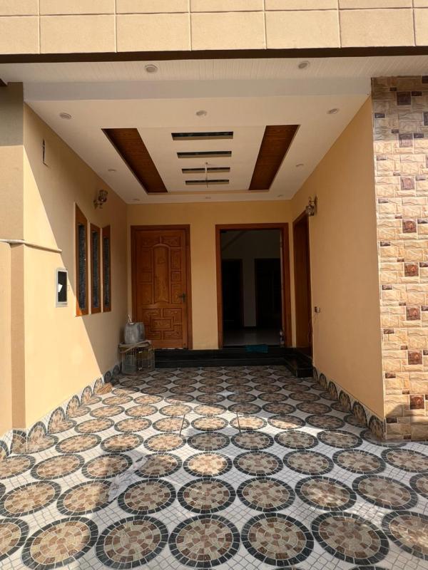 5 Marla house for sale in Park view city, Lahore