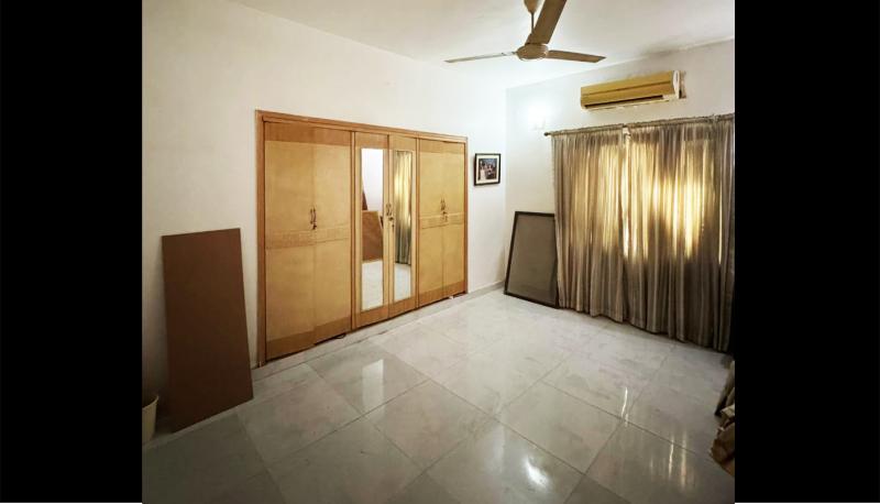 1800 sq.ft. Flat for sale in Karachi, Clifton - Block 5