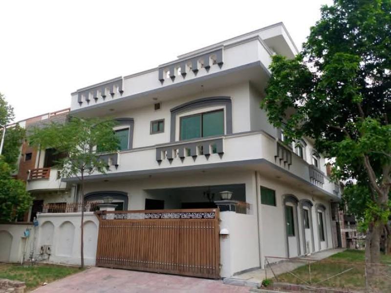 5 Marla house for sale in lahore 