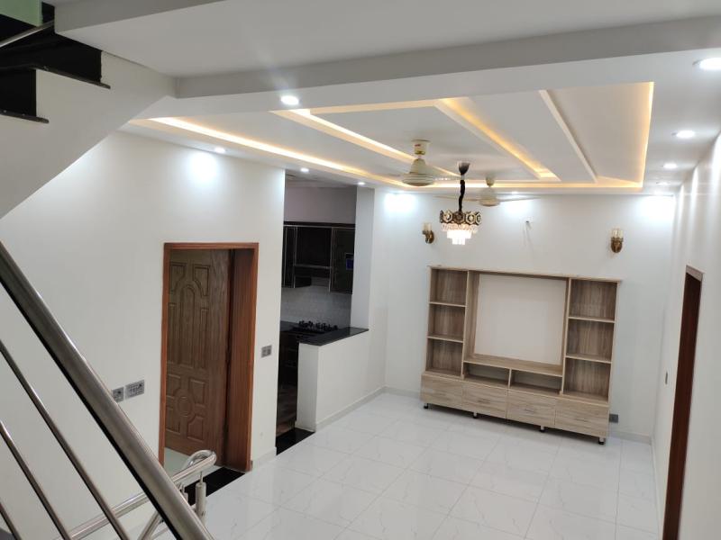  5 Marla awesome house is for sale in reasonable price in lahore 