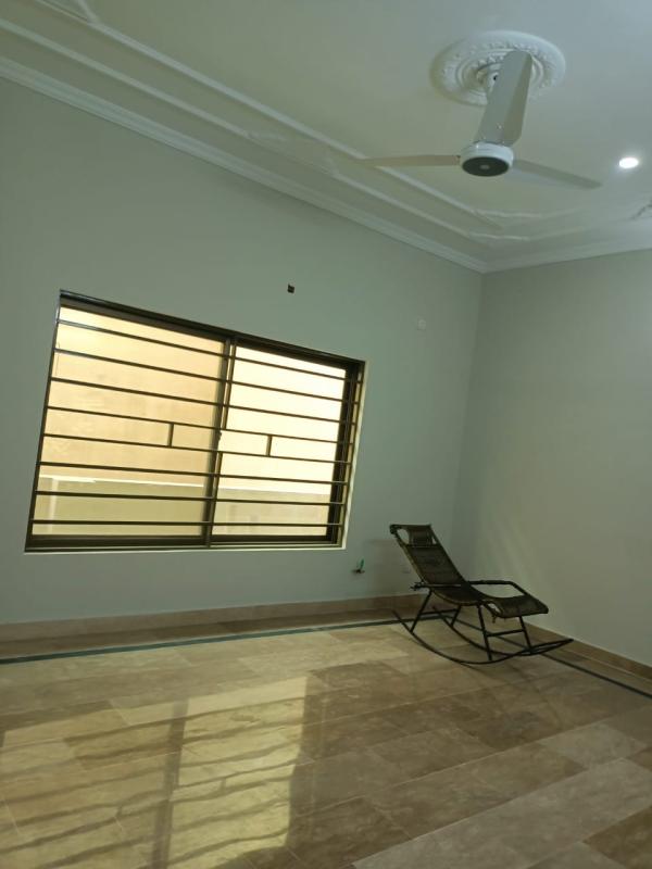 700 sq.ft. Flat for sale in Islamabad, G-15